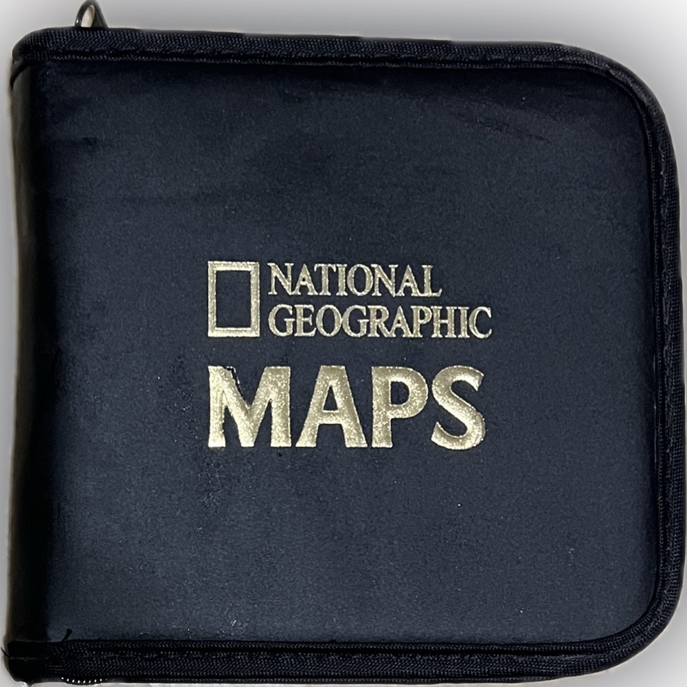 💥Vintage National Geographic Maps 8 Disc Set CD-ROM Zip-Up Storage Case